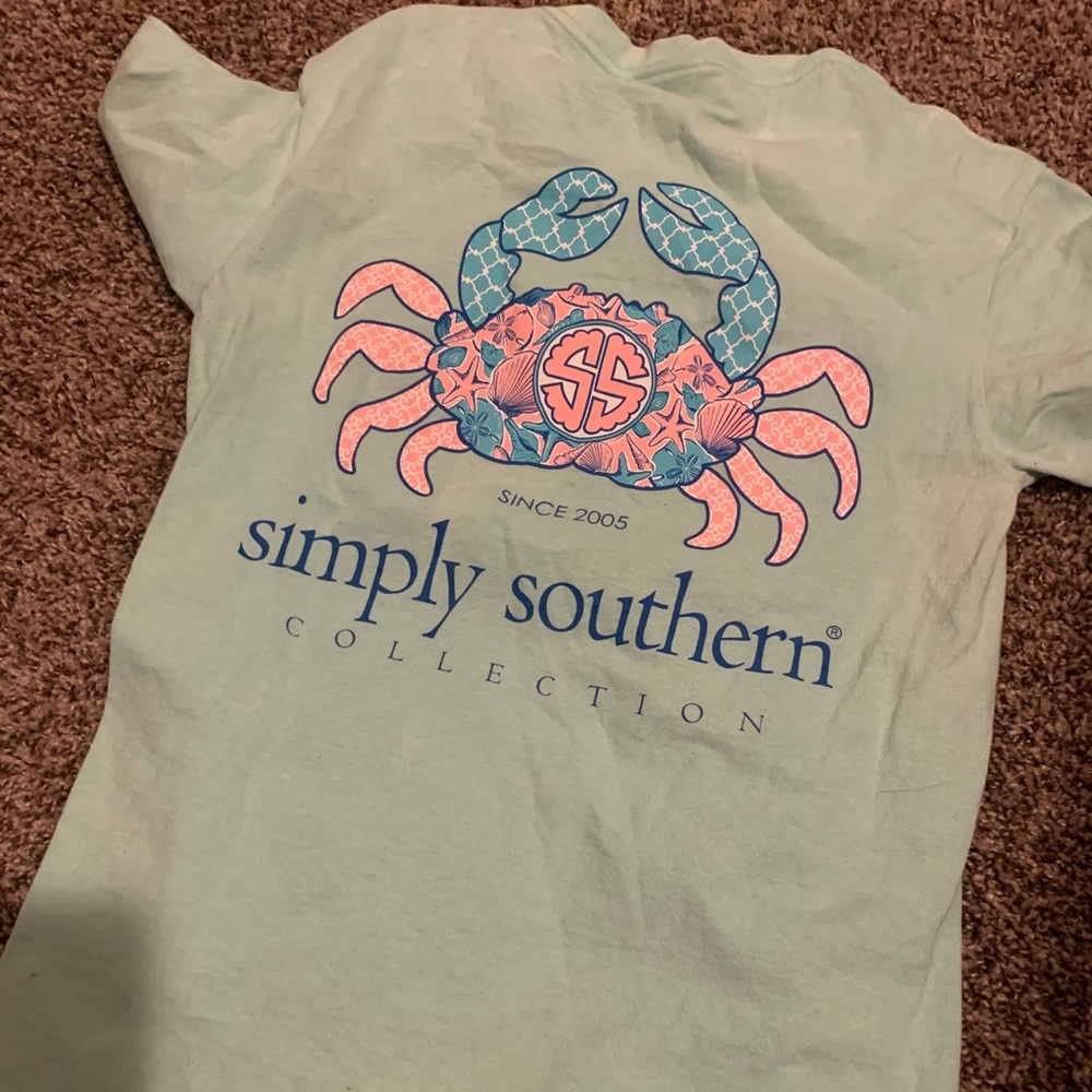 4 Simple southern shirts! Read description!
